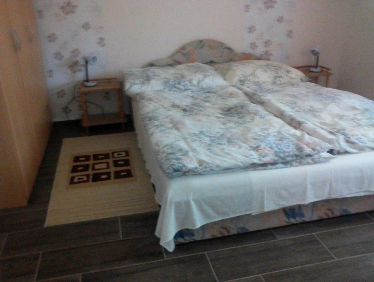 Raday Apartman Hajdúszoboszló Εξωτερικό φωτογραφία